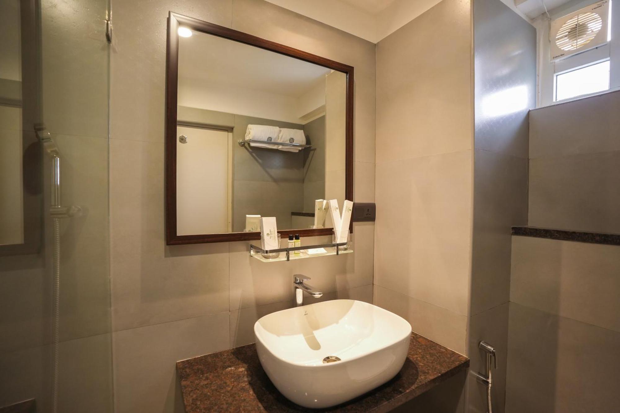 Hotel Vaishnavi Residency Bengalúr Exteriér fotografie