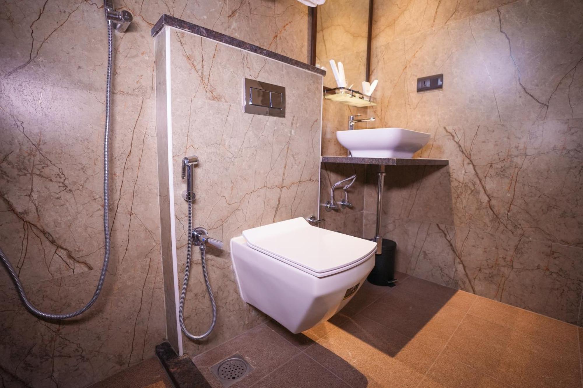 Hotel Vaishnavi Residency Bengalúr Exteriér fotografie